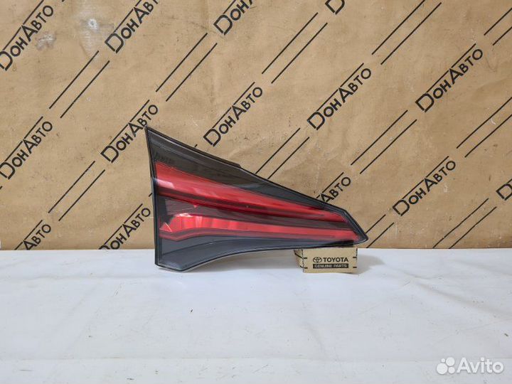 Фонарь задний левый Toyota Rav4 40