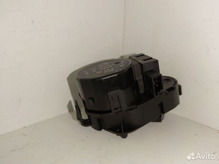 Сервопривод заслонок печки Bmw 5 E60 N52B30 2006