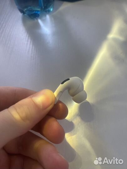 Airpods pro правый наушник