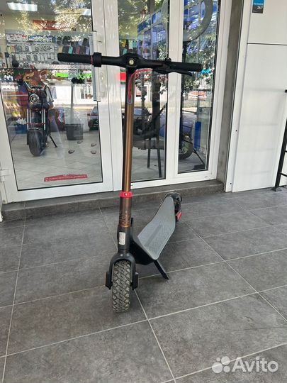 Электросамокат G Max