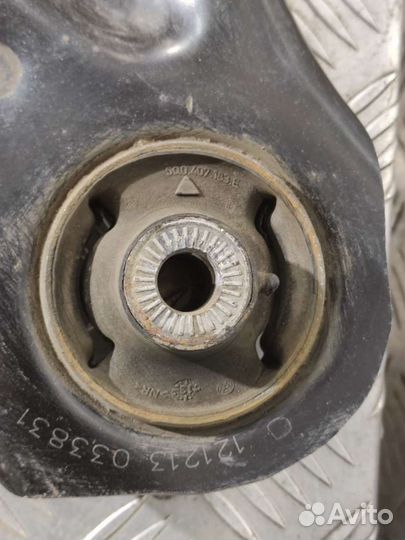 Рычаг передний левый Skoda Octavia A7 1.4 5Q040715