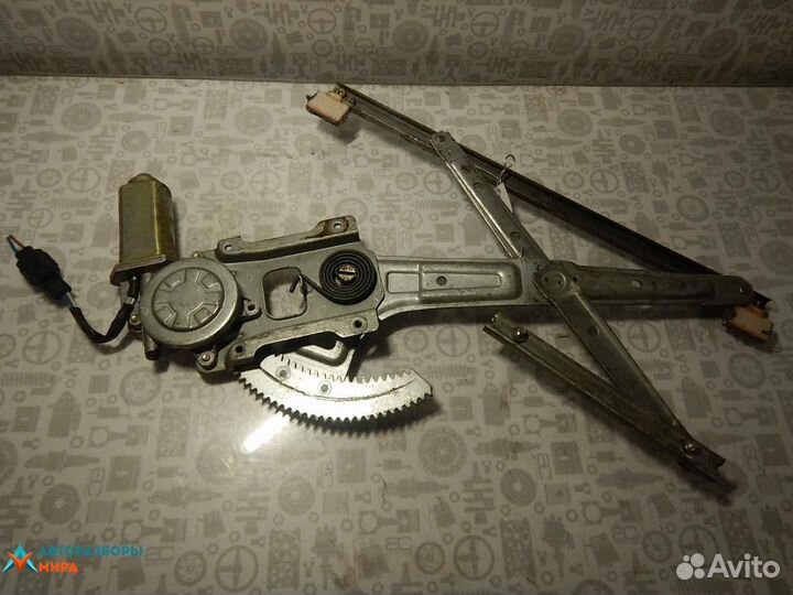 Стеклоподъемник передний левый Isuzu Trooper 2003