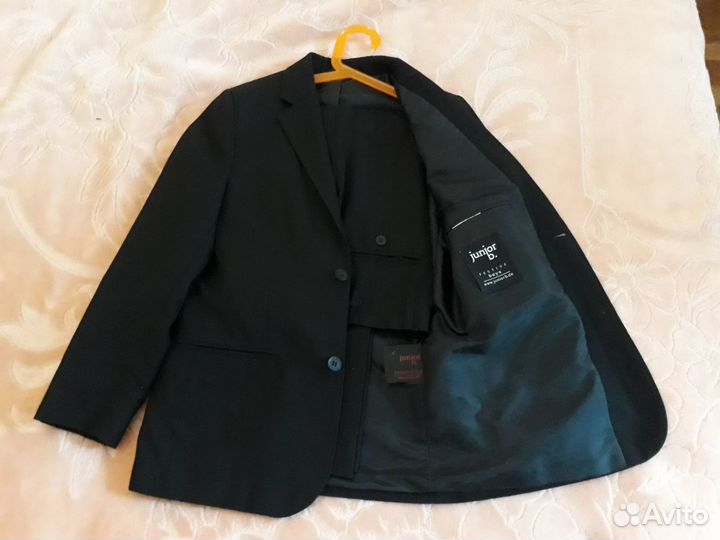 Школьный костюм