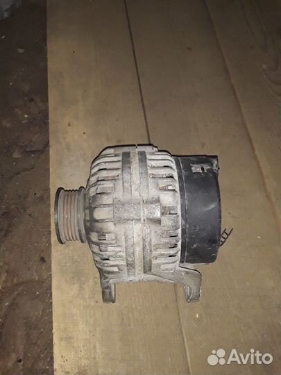 Генератор audi A4 B5 ауди А4 B5 Volkswagen Passat