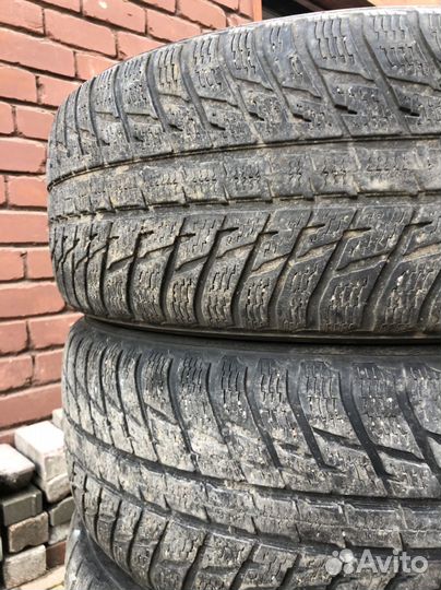 Nokian Tyres WR SUV 3 265/60 R18