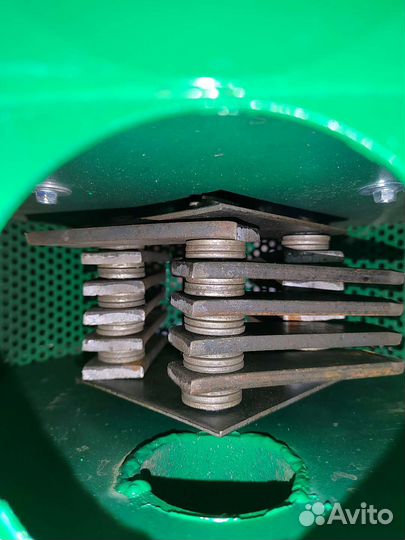 Зернодробилка 700 кг