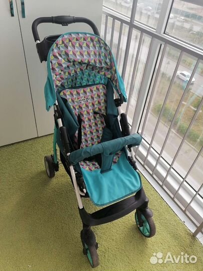 Прогулочная коляска