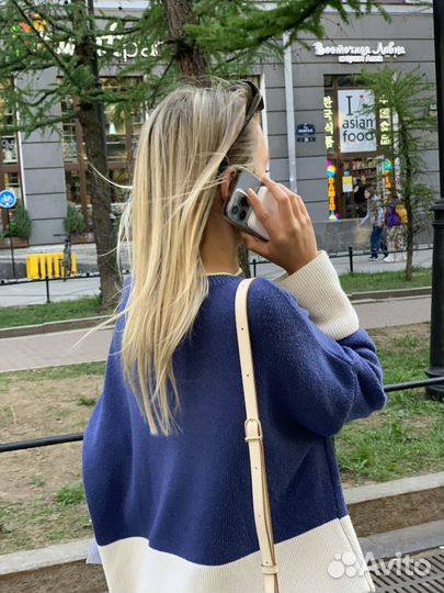 Дизайнерский свитер Испания