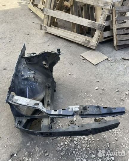 Лонжерон передний правый Mercedes W124