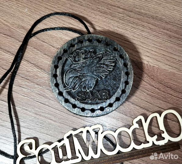 Подвеска в авто на зеркало. Ароматизатор воздуха