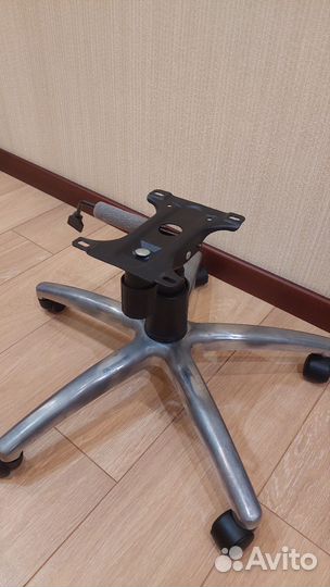 Крестовина пятилучевая для кресла бу