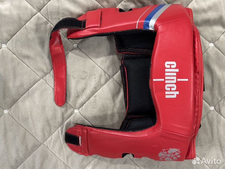 Боксерский шлем clinch