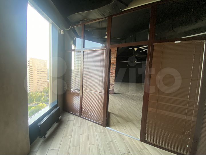 Офис 179,4 м. с отделкой. 2 помещения. м Планерная