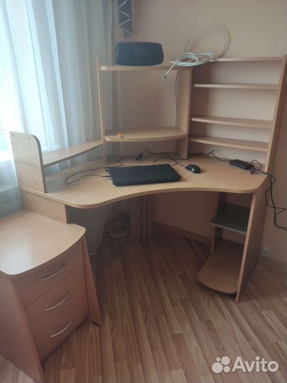 Компьютерный столик бу