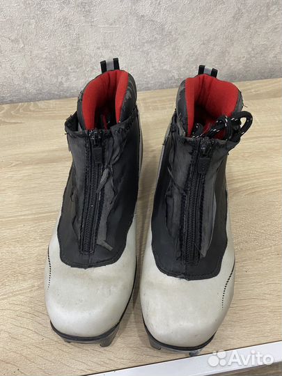Лыжные ботинки 38 размер