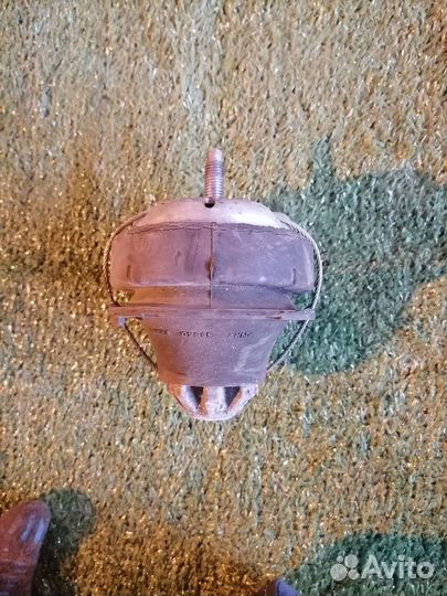 Опора двигателя (подушка двс) 30778951 Volvo S60 V