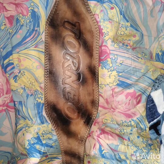 Пояс тяжелоатлетический