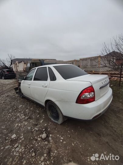 LADA Priora 1.6 МТ, 2012, битый, 194 000 км