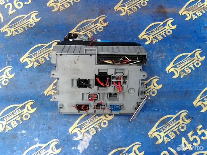 Блок предохранителей