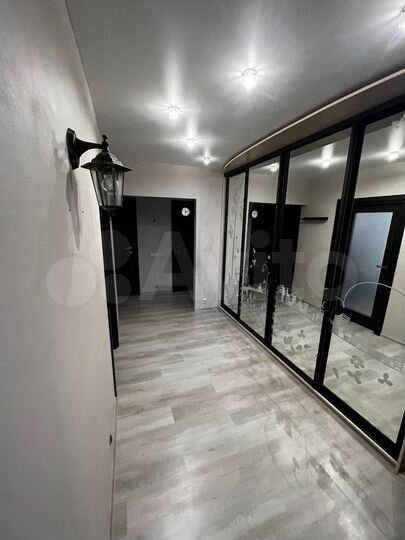 3-к. квартира, 74,9 м², 1/9 эт.