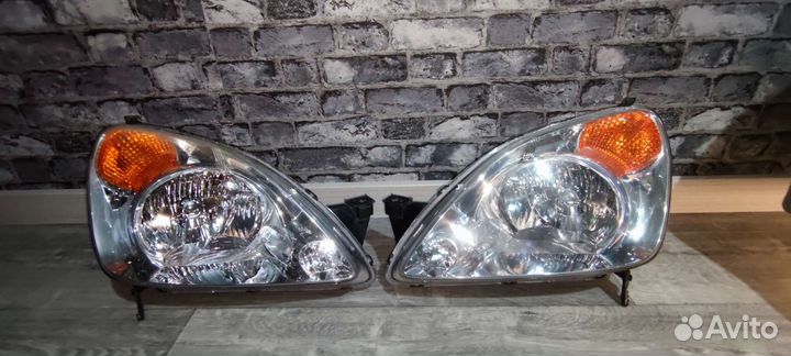 Фары Honda CR-V 2003 г. RD4