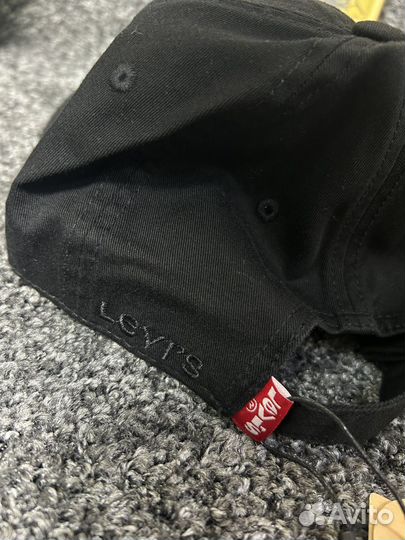 Кепка Levis