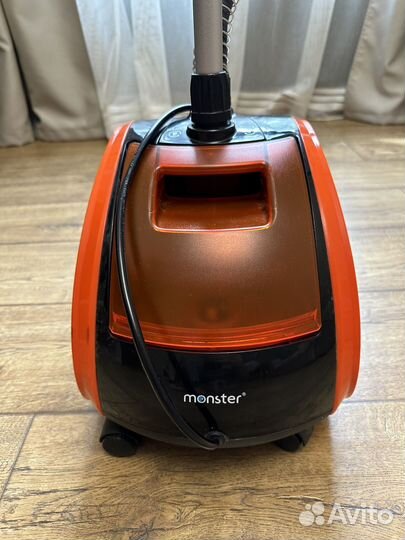 Отпариватель напольный с вешалкой 1500W