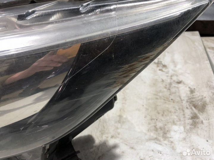Фара левая Nissan Qashqai J11