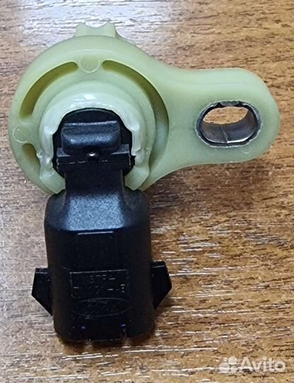 FW61-21-550 датчик для Мазды Трибьют Форд Меверик