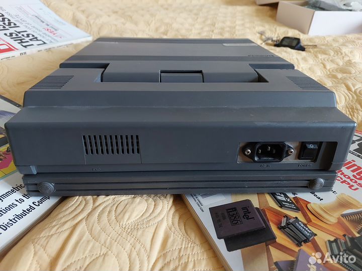 Винтажный ноутбук Toshiba T5100 1987г