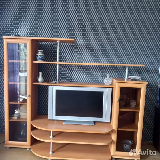 Стенка в гостиную