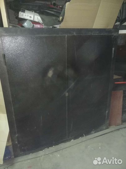 Продаю металлические ставни