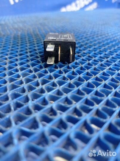 Реле Mazda Demio хэтчбек ZJ-VE 2003