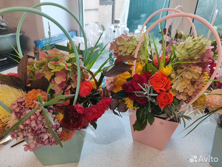 Букеты из живых цветов