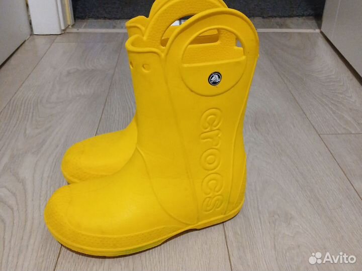 Резиновые сапоги crocs