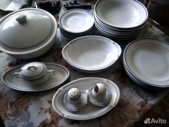 Набор столовой посуды на 6 персон