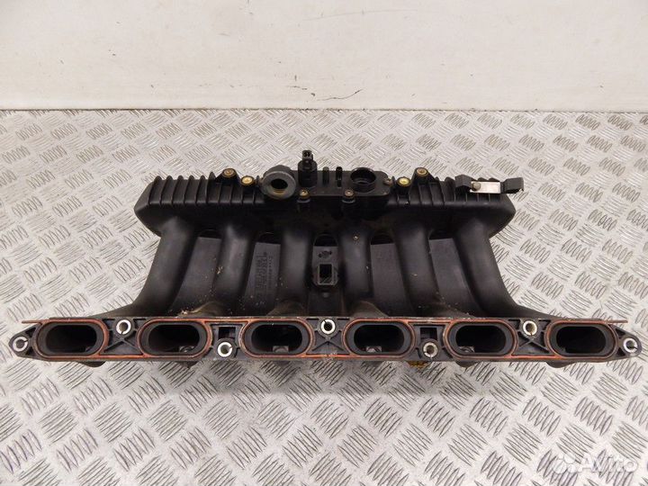 Коллектор впускной BMW E39