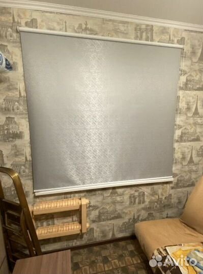 Рулонные шторы в коробе и с направляющими E1529