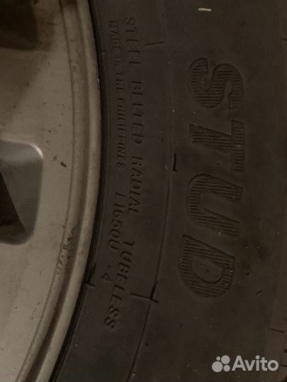 Yokohama Ice Guard Stud IG55 215/65 R16