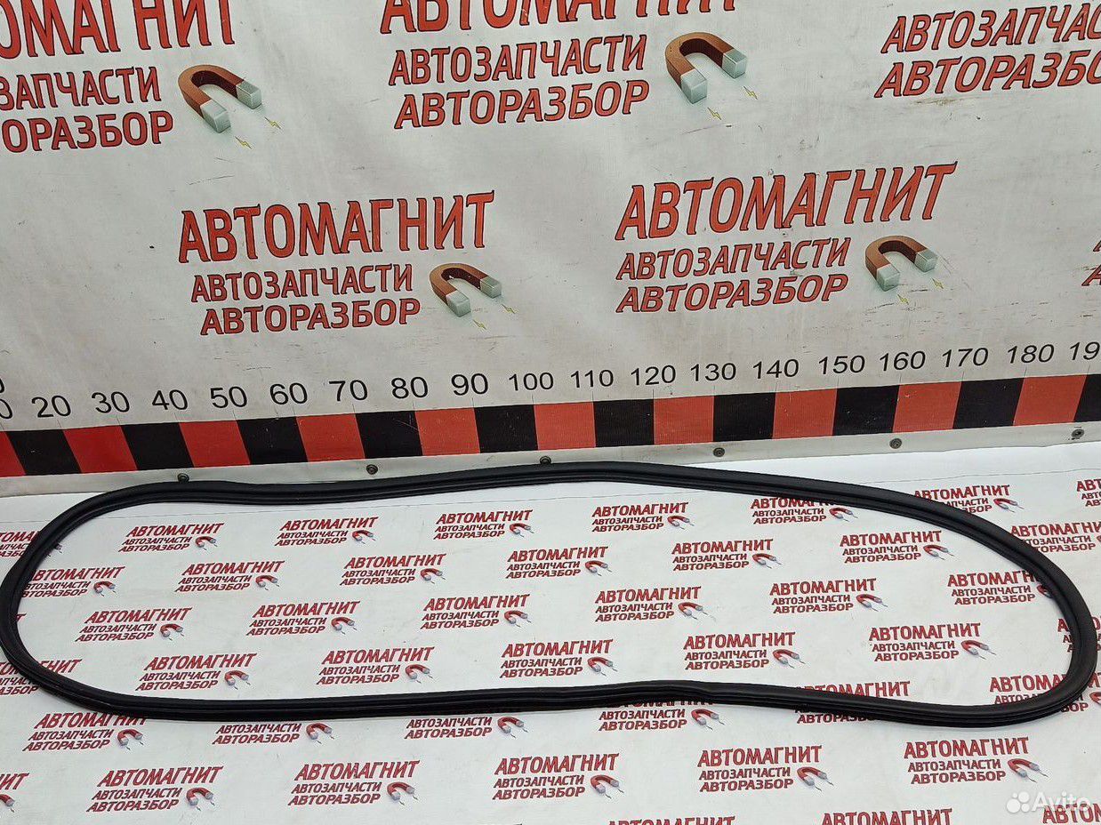 Уплотнитель двери передний правый Voyah Dream