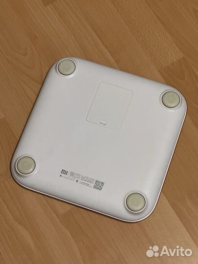 Напольные весы Xiaomi Mi Smart Scale