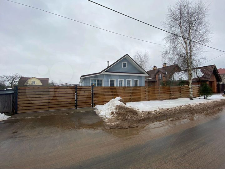 Дом 100 м² на участке 11 сот.