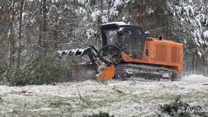 Услуги гусеничного с широкой гусянкой мульчера