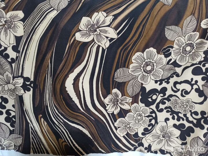 Отрез ткани трикотаж. 350 *150 см. За отрез