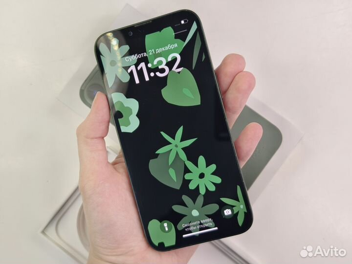 Треснут сзади iPhone 13 128Gb Green Sim+esim