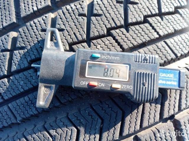 Bridgestone Blizzak VRX 225/50 R17