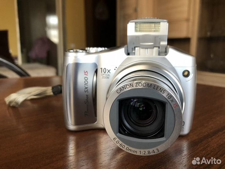Фотоаппарат Canon PowerShot SX100 IS