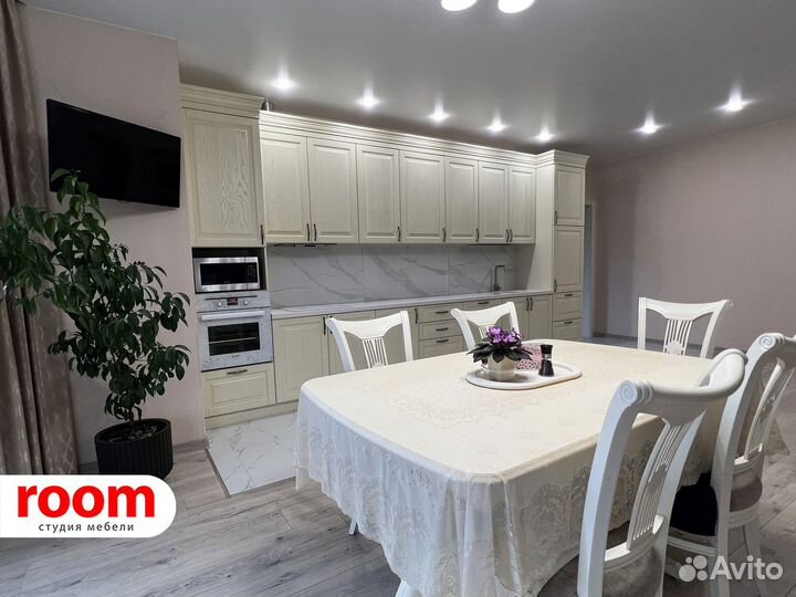 Классическая кухня на заказ по индивидуальному про