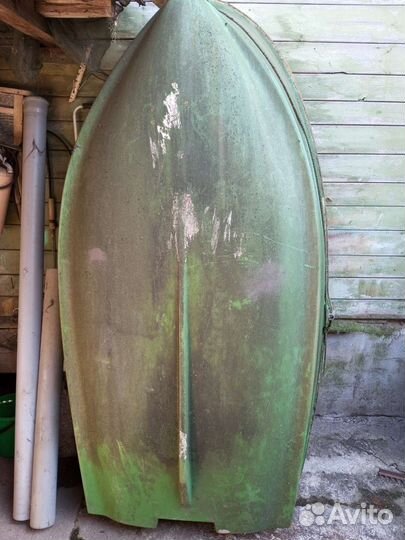 Лодка стеклопластиковая