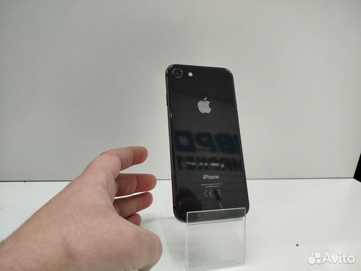 iPhone 8, 64 ГБ
